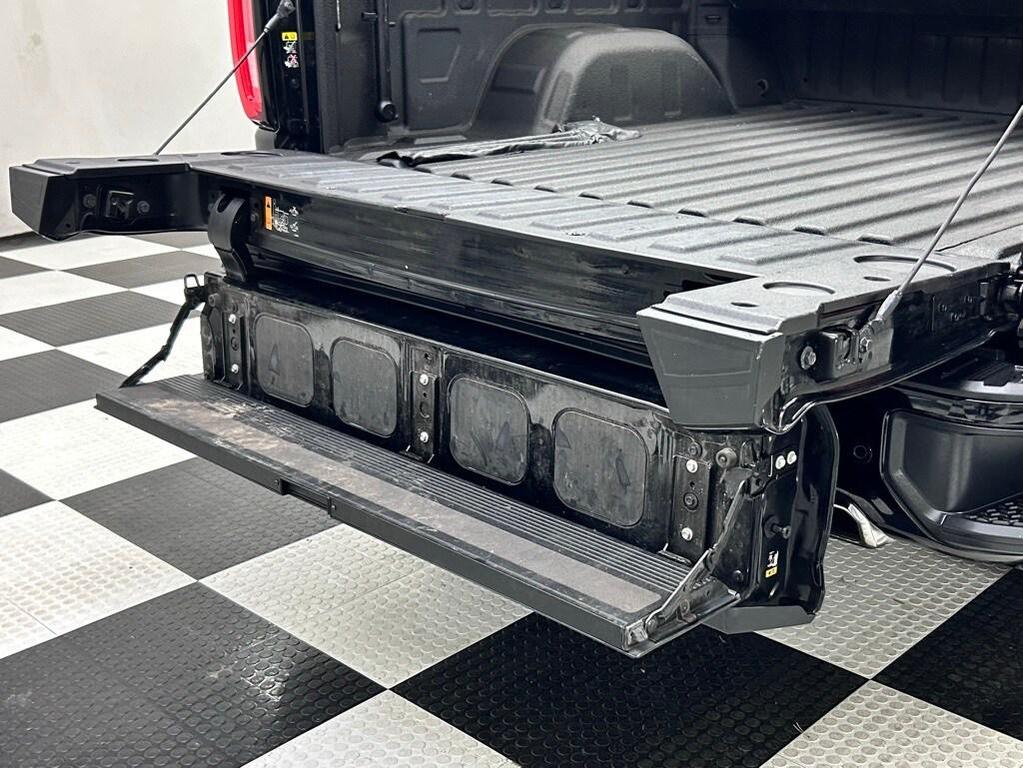 used 2019 GMC Sierra 1500 car, priced at $39,990