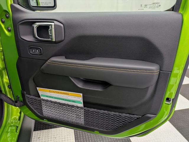 new 2025 Jeep Wrangler car