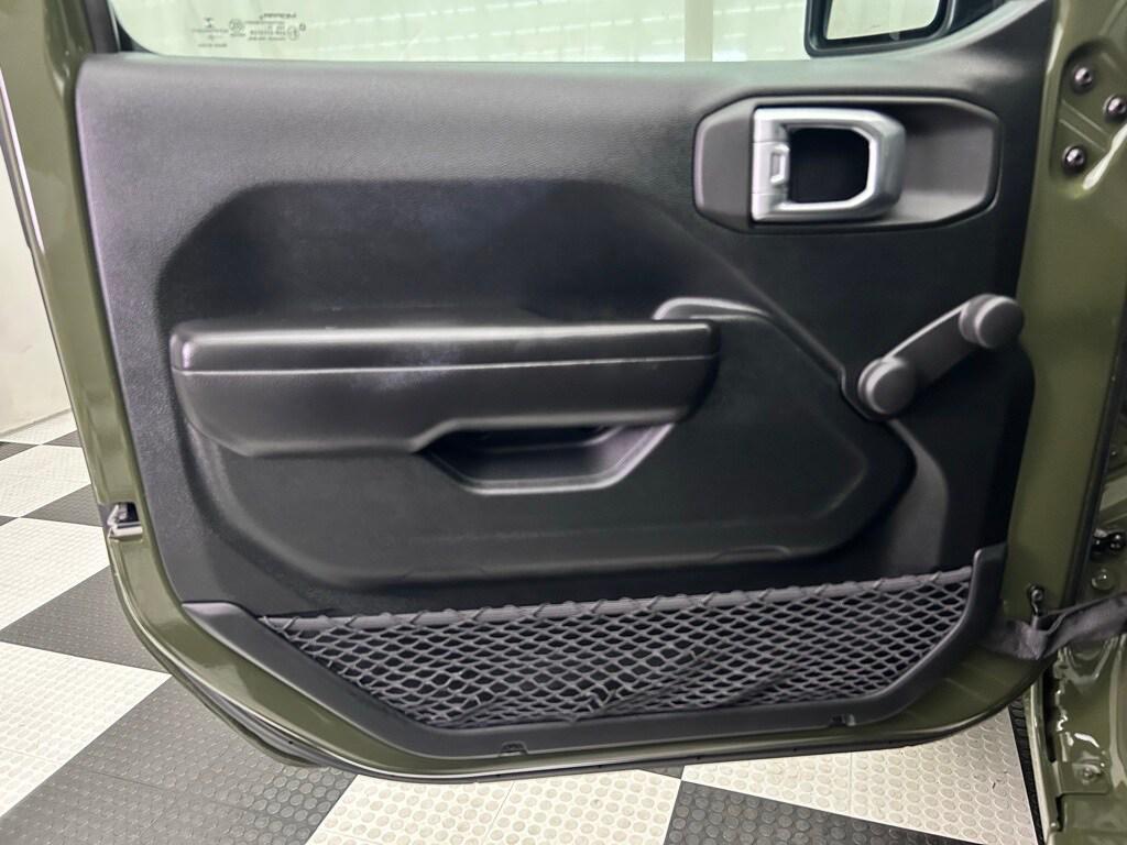 used 2020 Jeep Wrangler Unlimited car, priced at $26,998