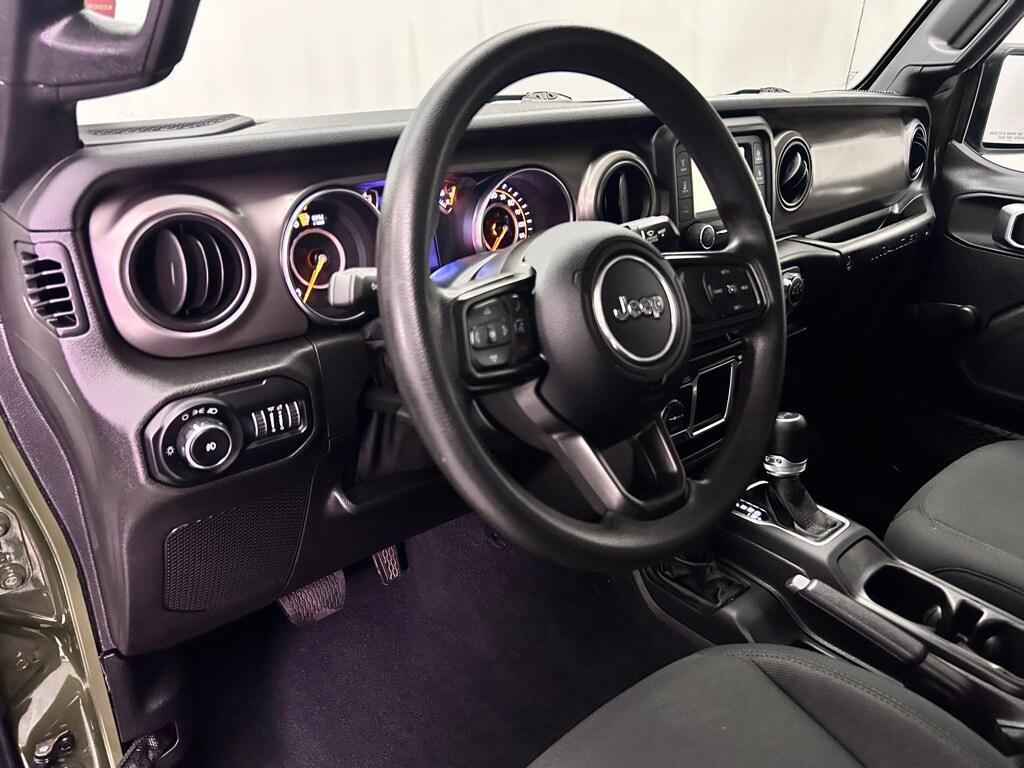 used 2020 Jeep Wrangler Unlimited car, priced at $26,998