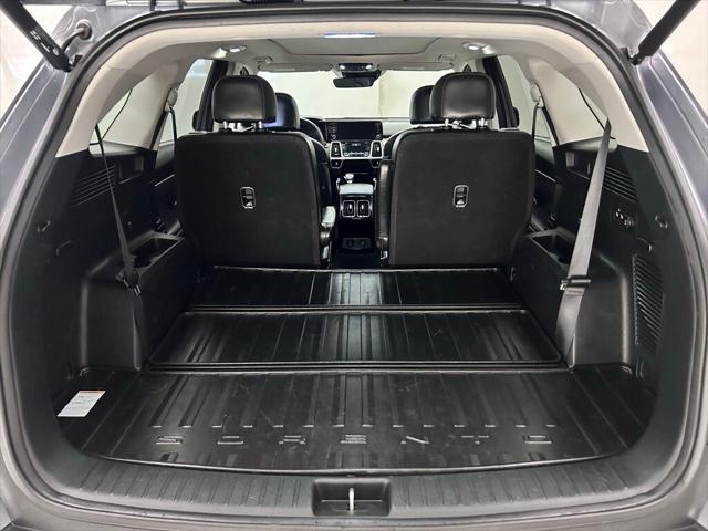 used 2022 Kia Sorento car, priced at $30,599