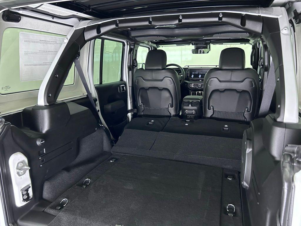 new 2025 Jeep Wrangler car, priced at $98,477