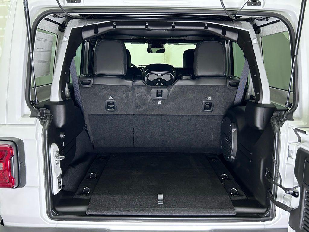 new 2025 Jeep Wrangler car, priced at $98,477