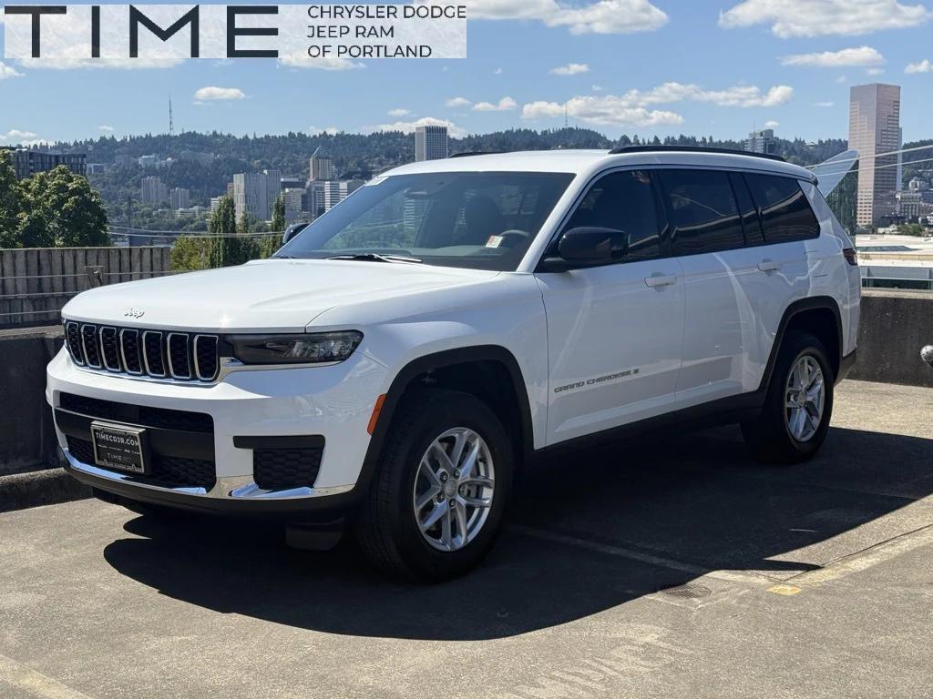 new 2025 Jeep Grand Cherokee L car, priced at $31,990