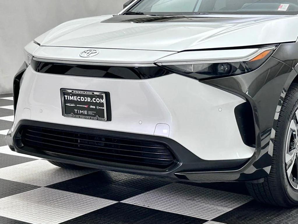 used 2024 Toyota bZ4X car, priced at $27,985