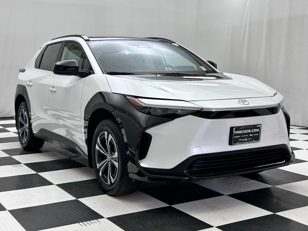 used 2024 Toyota bZ4X car, priced at $27,985