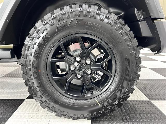 new 2025 Jeep Wrangler car, priced at $49,490
