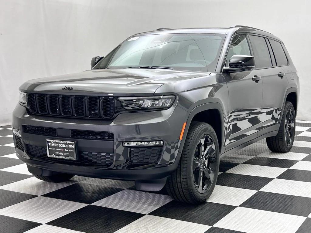 new 2025 Jeep Grand Cherokee L car, priced at $42,789