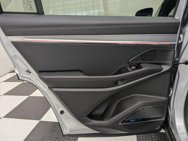 new 2025 Jeep Wagoneer S car, priced at $66,090