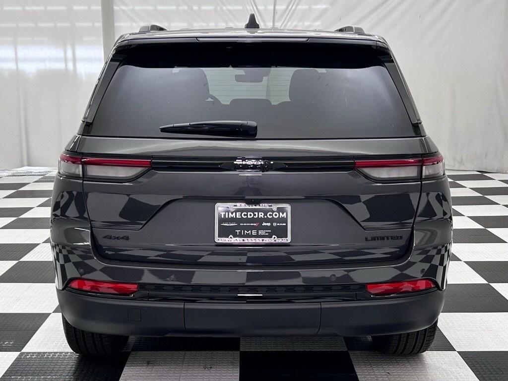 new 2025 Jeep Grand Cherokee car, priced at $46,730