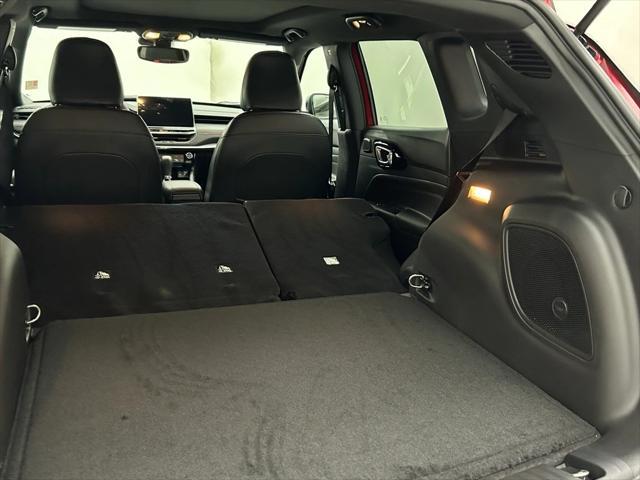 new 2025 Jeep Compass car, priced at $39,590