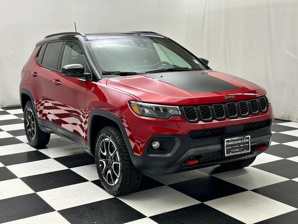 new 2025 Jeep Compass car, priced at $33,490