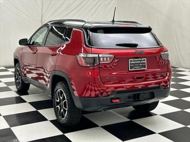 new 2025 Jeep Compass car, priced at $39,590