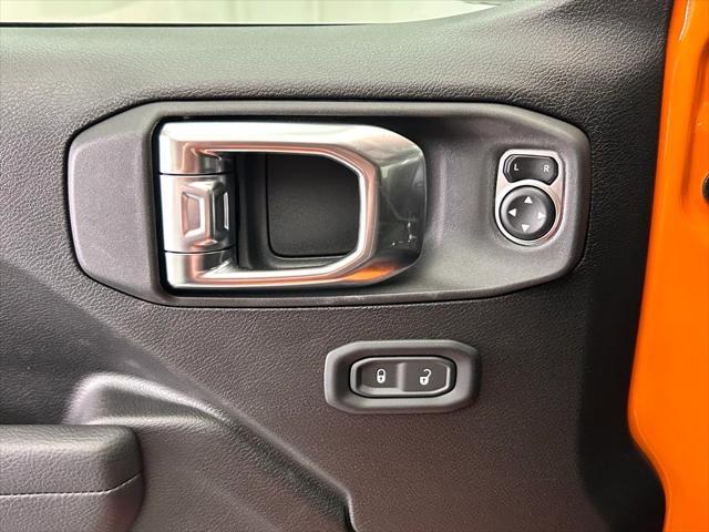 new 2025 Jeep Wrangler car