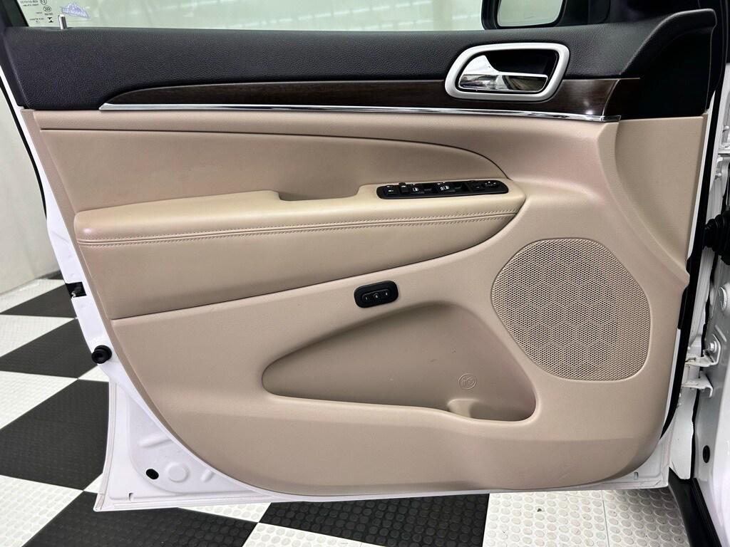 used 2018 Jeep Grand Cherokee car, priced at $19,990