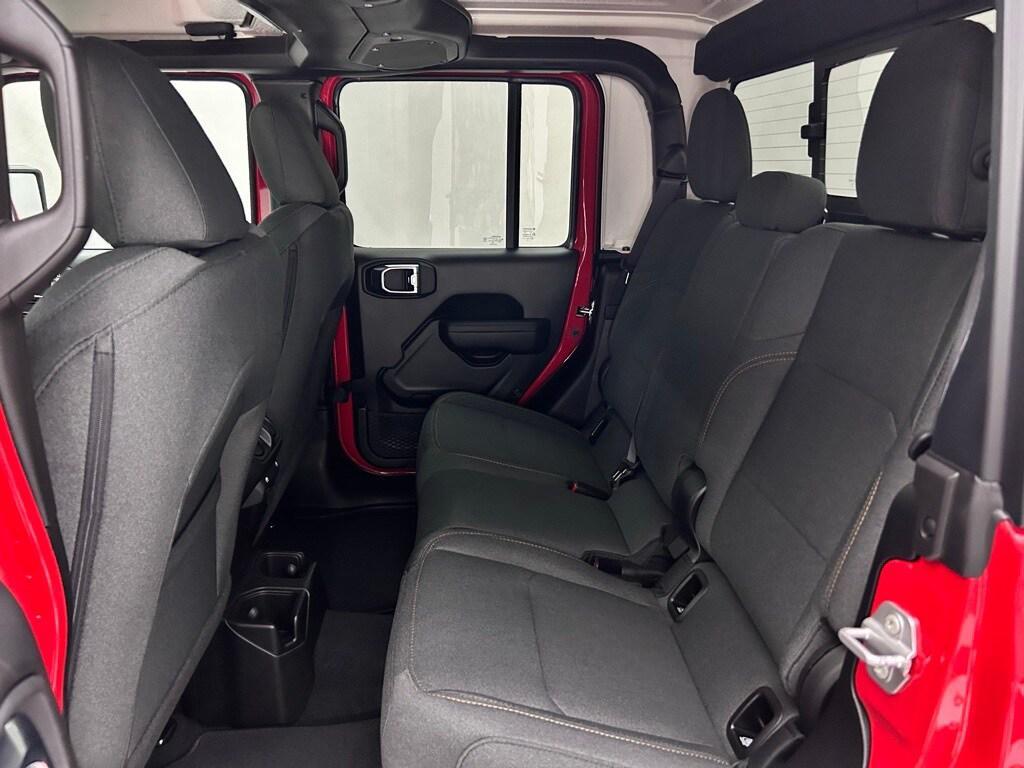 new 2025 Jeep Gladiator car, priced at $46,050