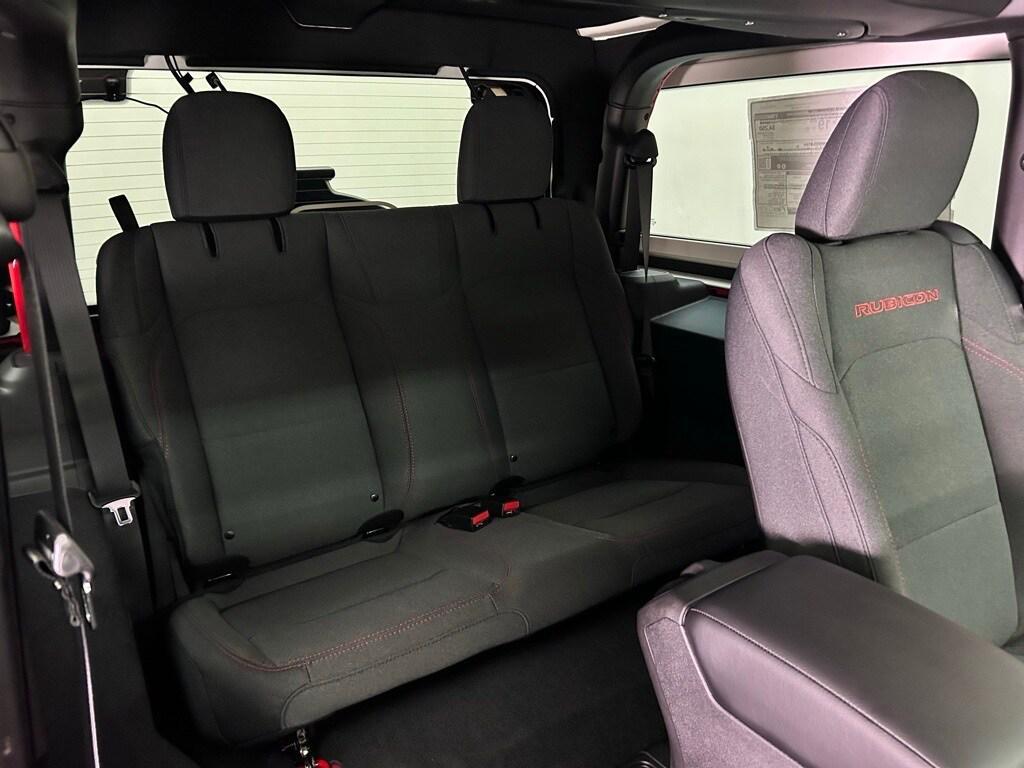 new 2025 Jeep Wrangler car, priced at $48,989
