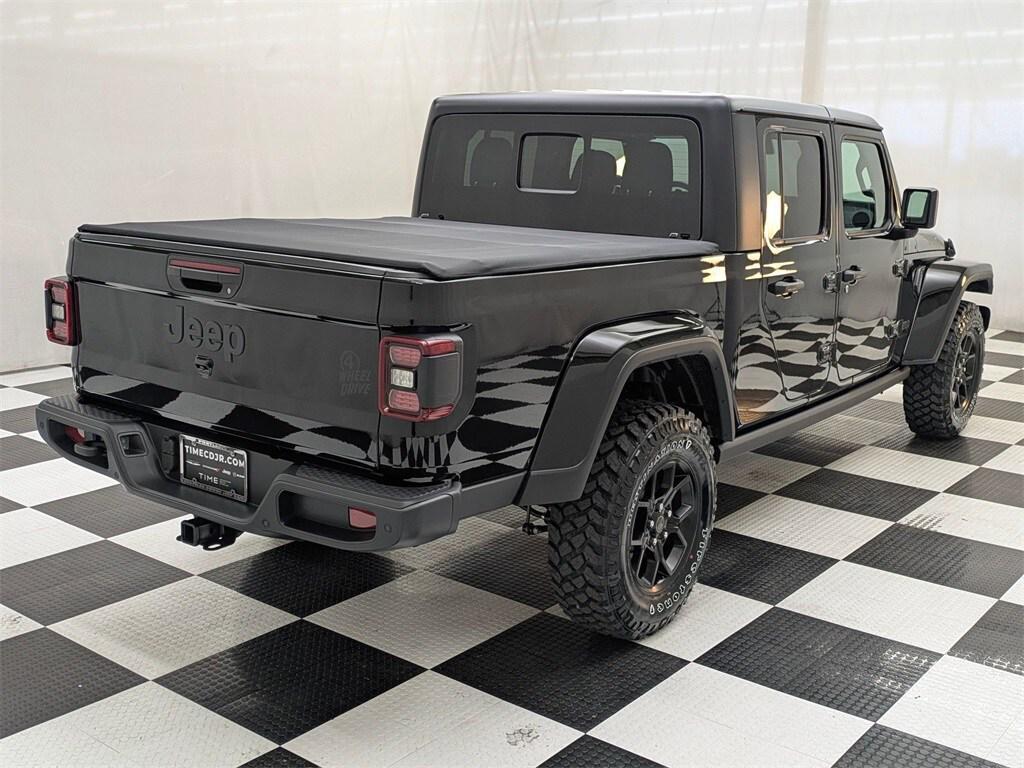 new 2025 Jeep Gladiator car, priced at $45,929