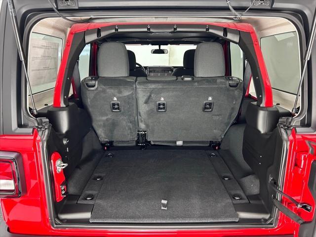 new 2025 Jeep Wrangler car, priced at $39,790