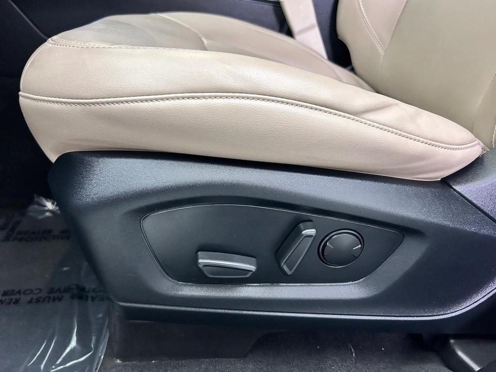 used 2022 Ford Explorer car, priced at $26,990
