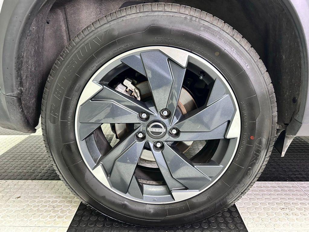 used 2024 Nissan Rogue car, priced at $20,897
