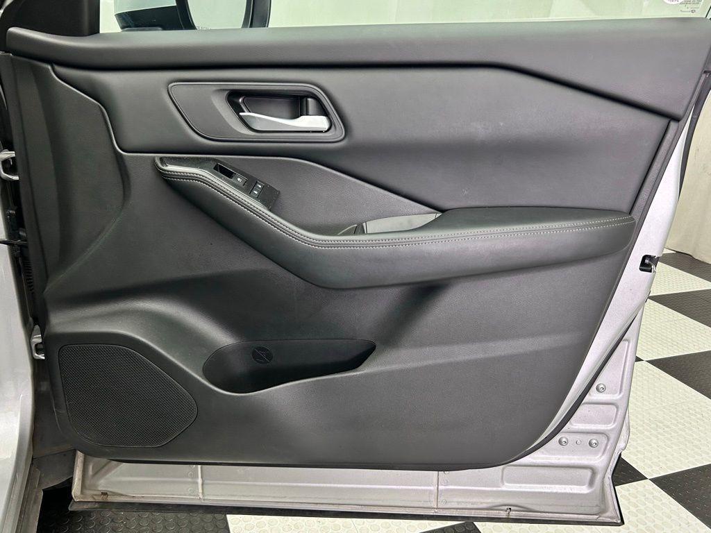 used 2024 Nissan Rogue car, priced at $20,897