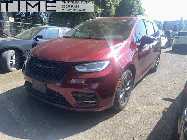 used 2021 Chrysler Pacifica car, priced at $26,977