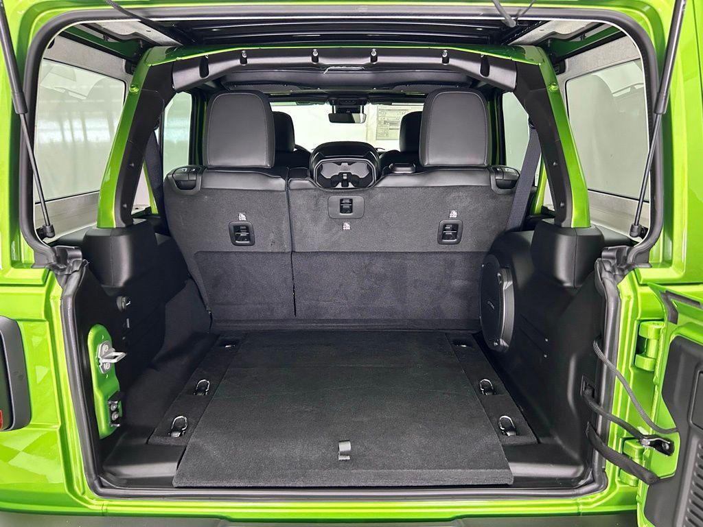 new 2025 Jeep Wrangler car, priced at $104,989