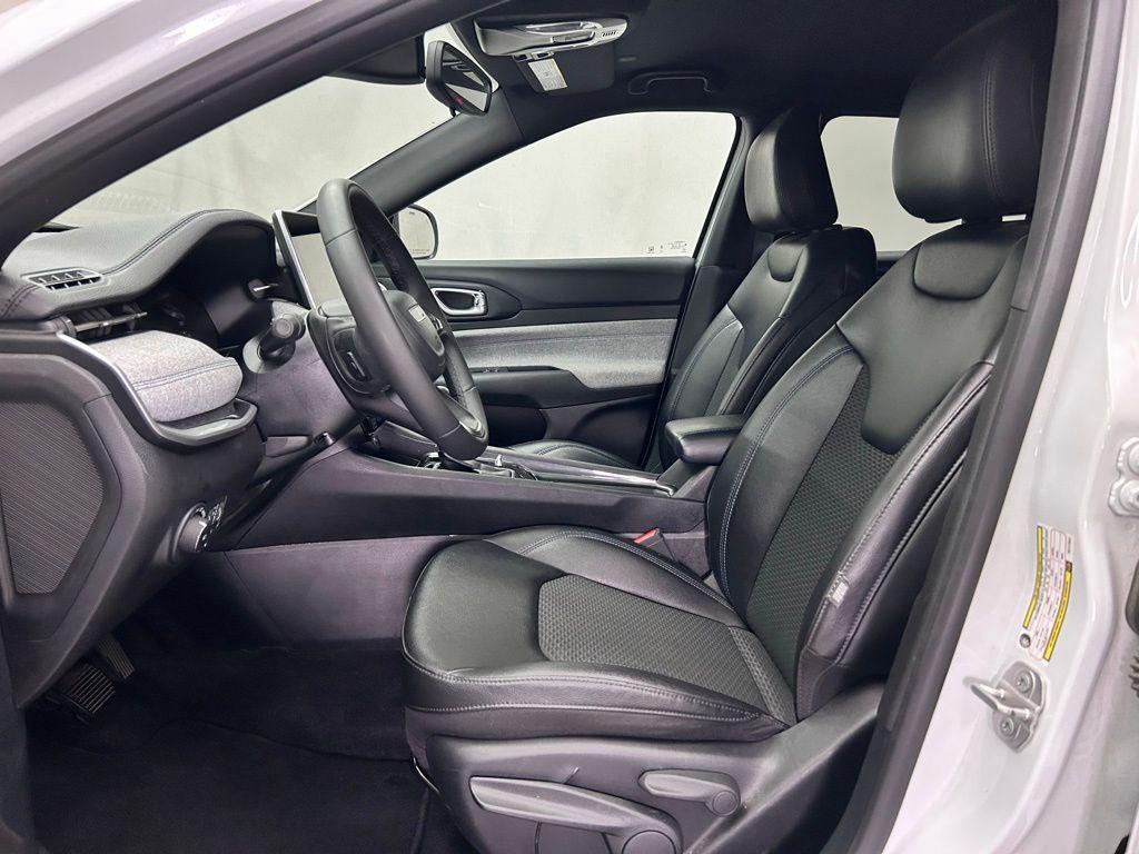 used 2024 Jeep Compass car, priced at $21,597