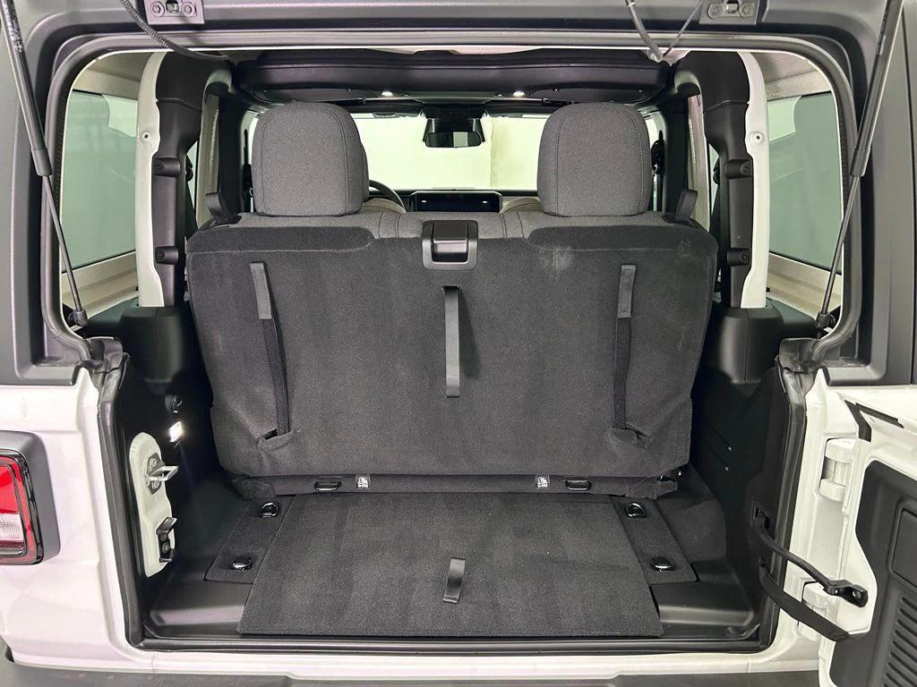 new 2025 Jeep Wrangler car, priced at $40,040