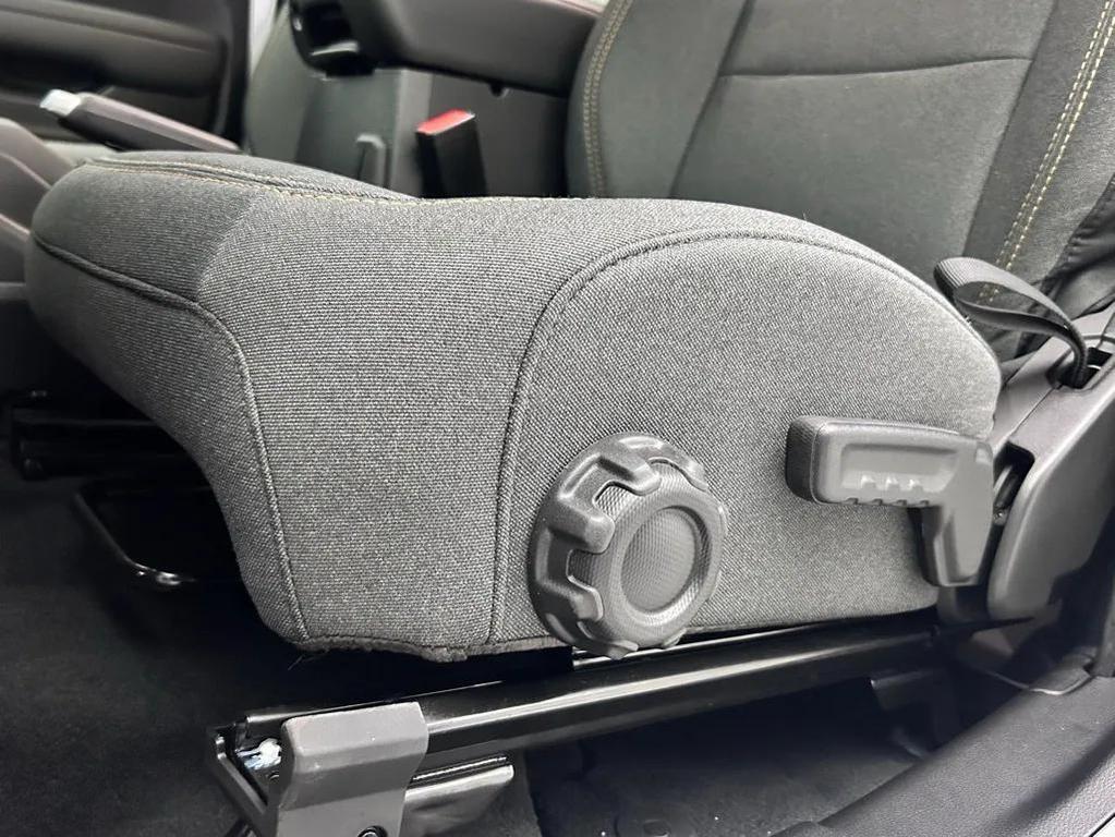 new 2025 Jeep Wrangler car, priced at $40,040