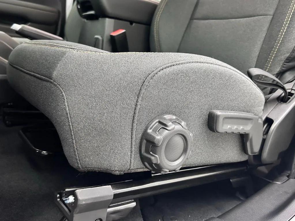 new 2025 Jeep Wrangler car, priced at $40,040