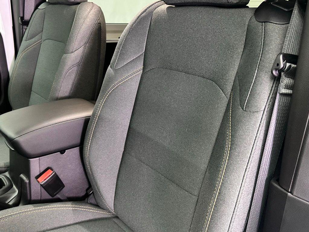 new 2025 Jeep Wrangler car, priced at $40,040