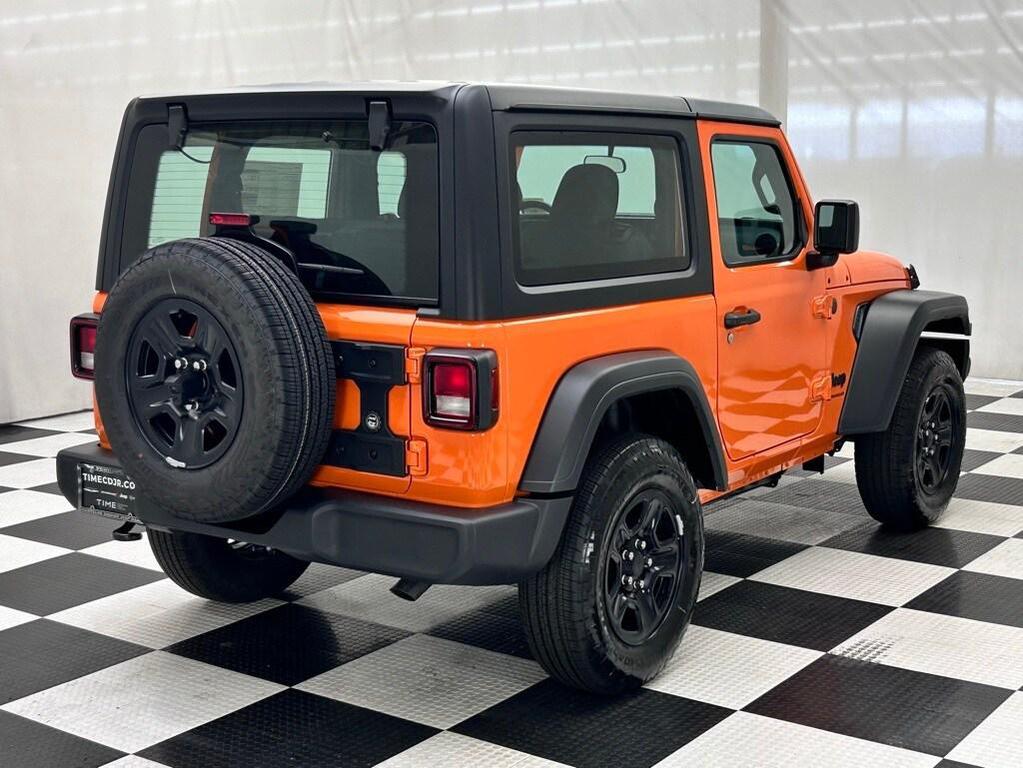 new 2025 Jeep Wrangler car, priced at $31,584
