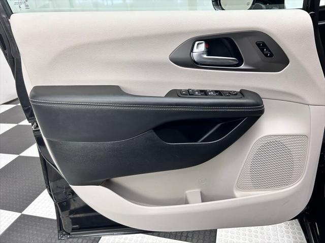 used 2024 Chrysler Pacifica car, priced at $31,488