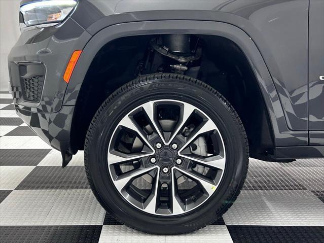 new 2025 Jeep Grand Cherokee car, priced at $62,209