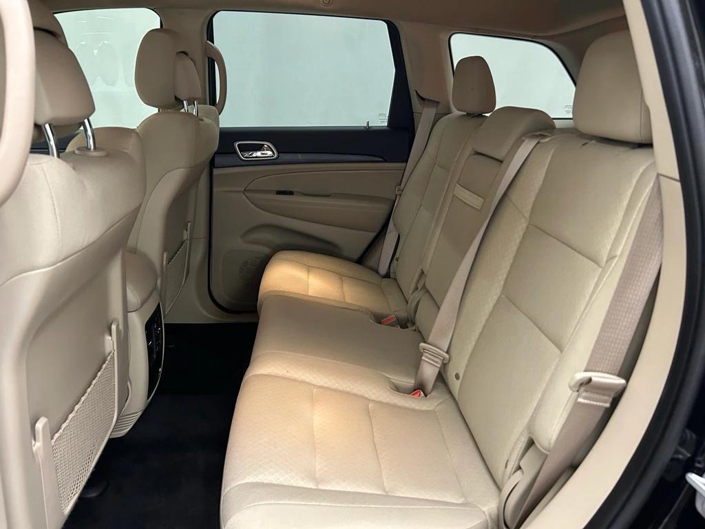 used 2022 Jeep Grand Cherokee car, priced at $23,989