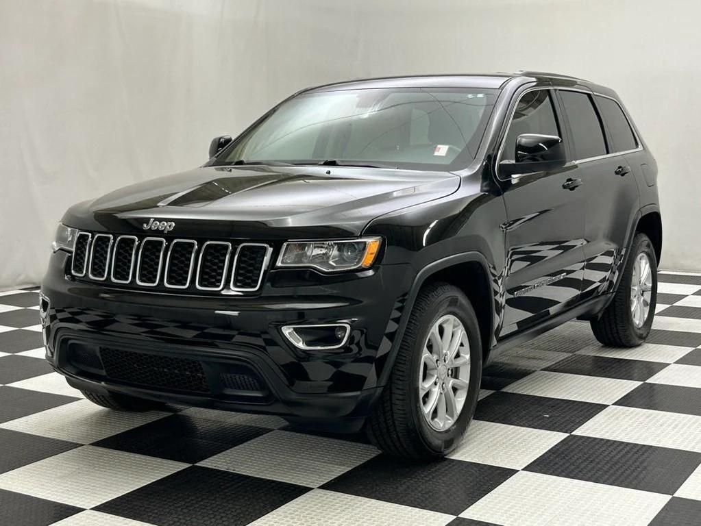 used 2022 Jeep Grand Cherokee car, priced at $23,989