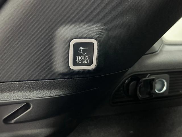 new 2025 Jeep Grand Cherokee car, priced at $66,890