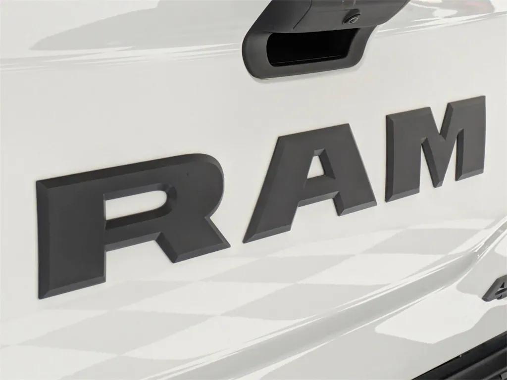 new 2025 Ram 2500 car, priced at $59,989