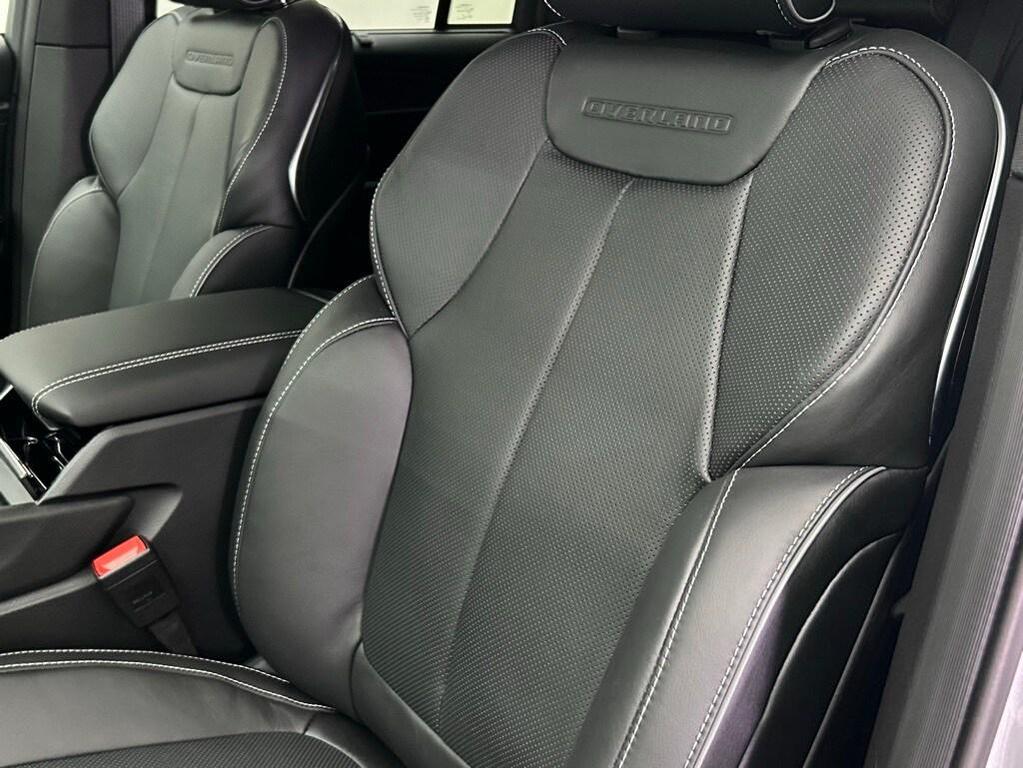 new 2025 Jeep Grand Cherokee car, priced at $59,230