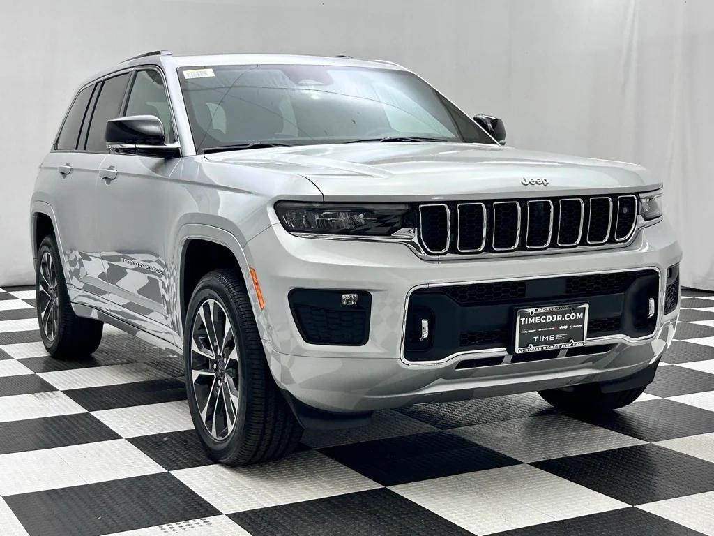new 2025 Jeep Grand Cherokee car, priced at $59,230