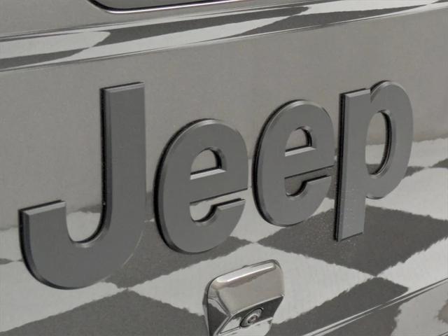 new 2025 Jeep Gladiator car, priced at $43,283