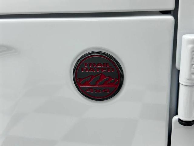 new 2025 Jeep Wrangler car, priced at $55,565