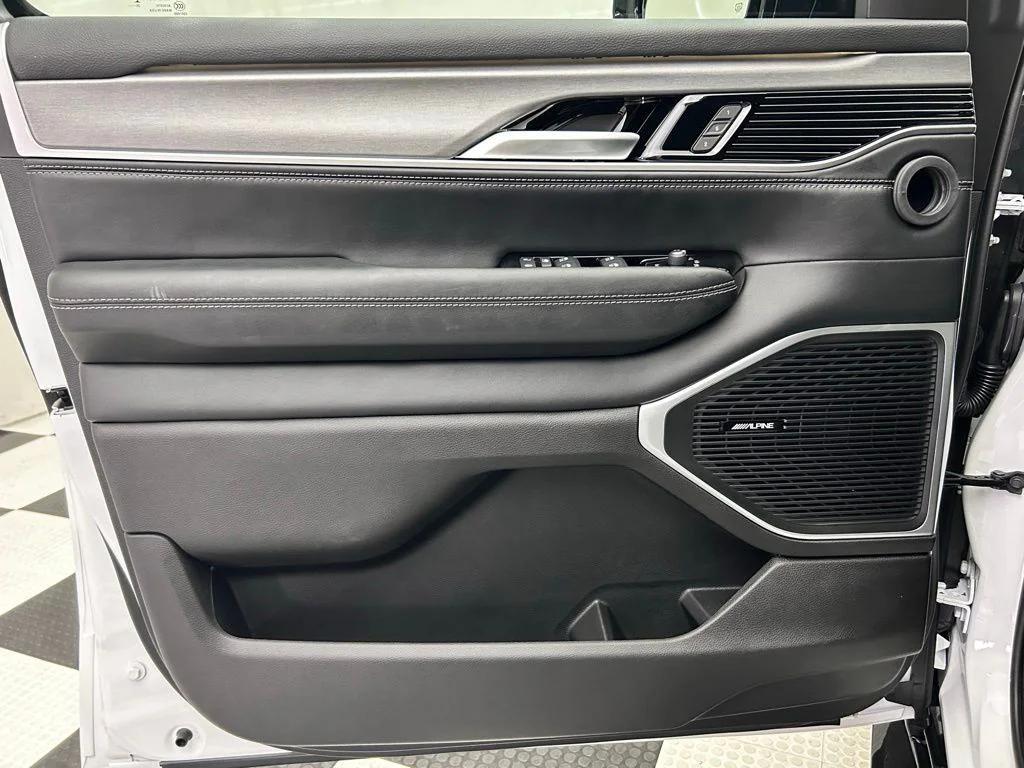 new 2025 Jeep Wagoneer car, priced at $68,256