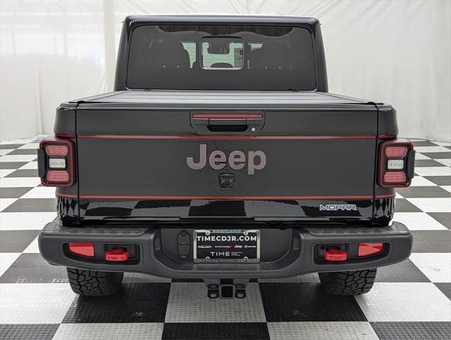 new 2024 Jeep Gladiator car, priced at $63,600