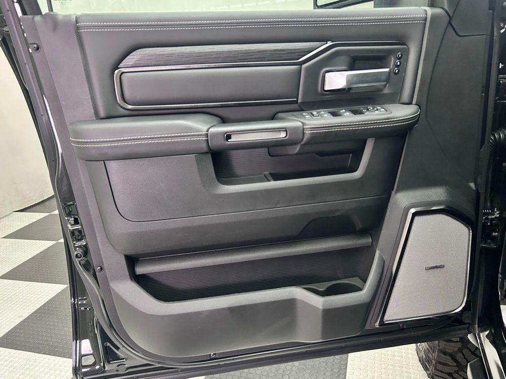 new 2025 Ram 2500 car, priced at $69,989