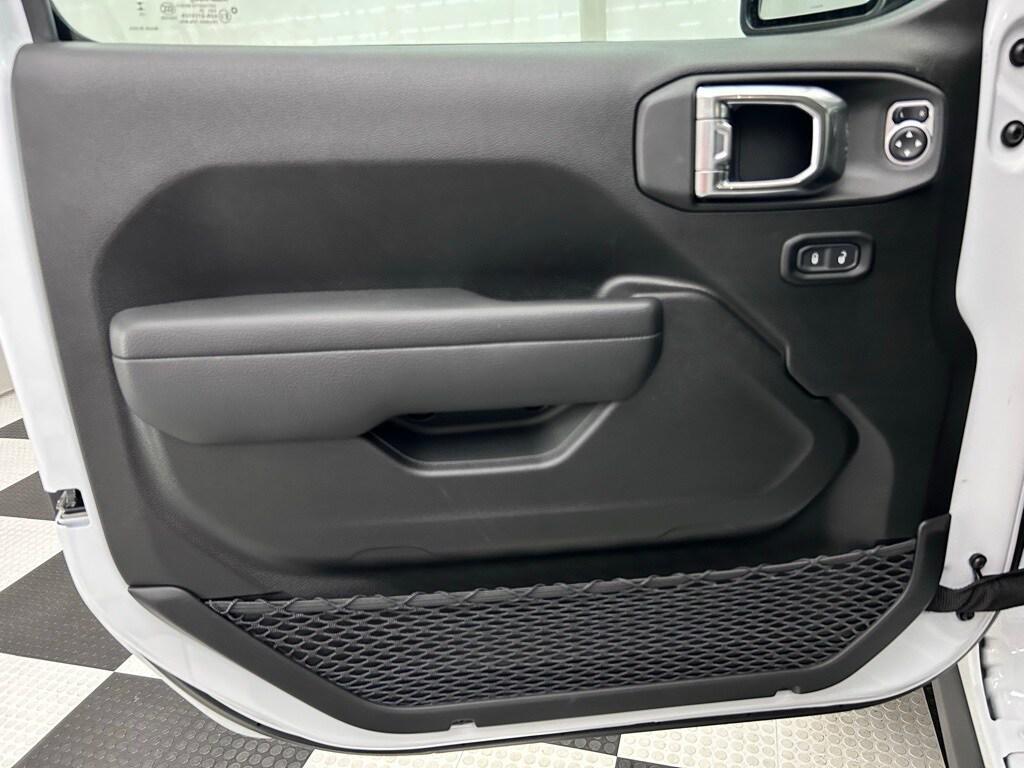 new 2025 Jeep Wrangler car, priced at $49,228