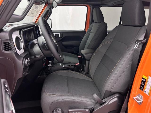 new 2025 Jeep Wrangler car, priced at $48,463