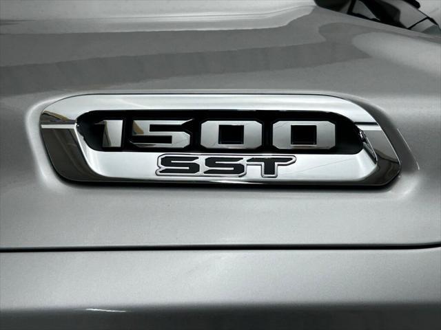 new 2025 Ram 1500 car, priced at $56,999